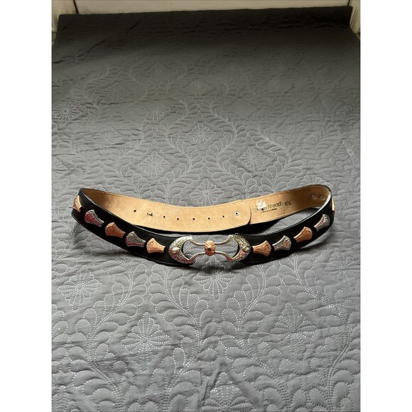 Streets Ahead VTG Silver & Rose Gold Medallion Black Leather Belt SZM/L RARE 42\